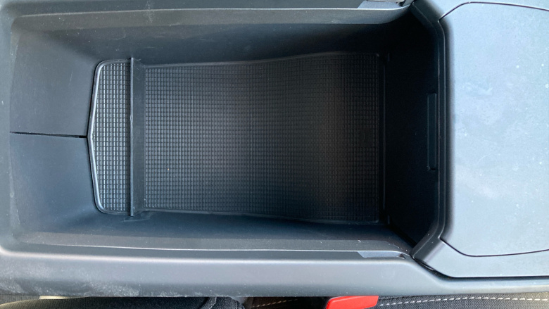 Volvo XC40 2.0 B3P Core 5dr Auto Petrol Estate